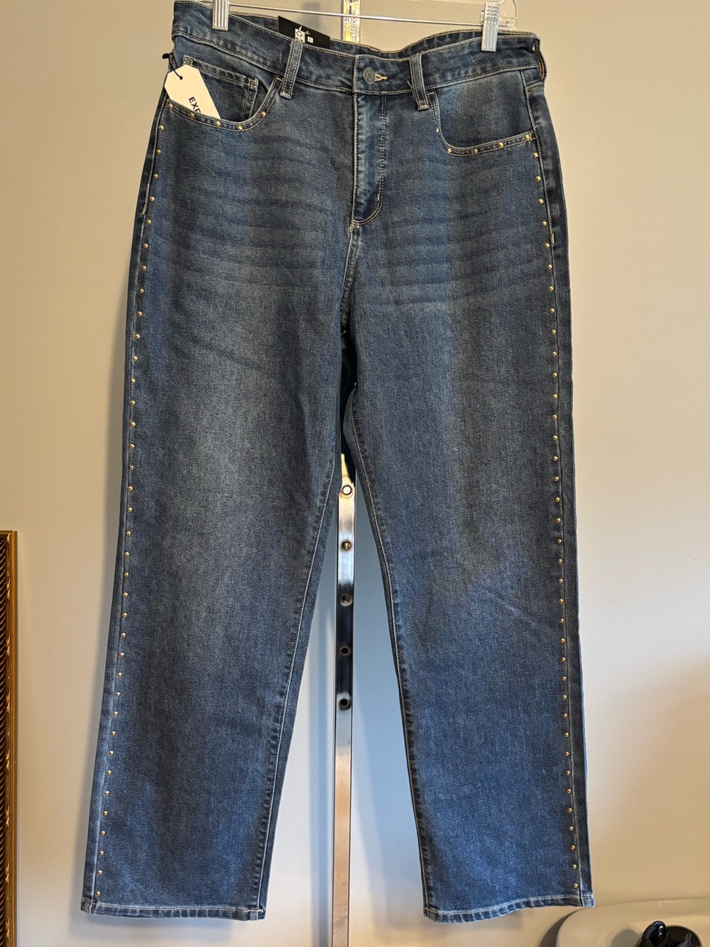 New! Express Jeans Embellished With Studs Med Wash Size 10